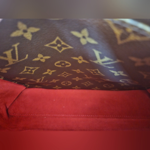 Authentic Louis Vuitton Flower Tote - Picture 4 of 11